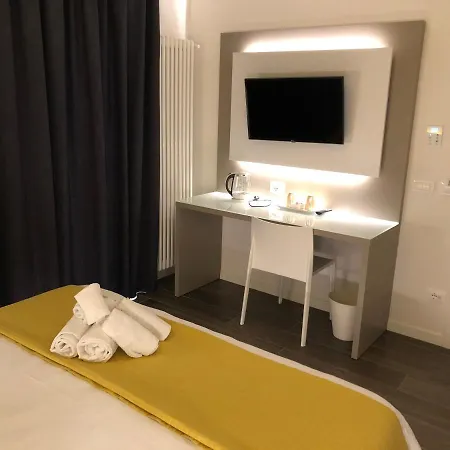 Alma Garda B&B 3*