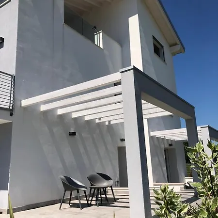 Alma Garda B&B 페스키에라델가르다